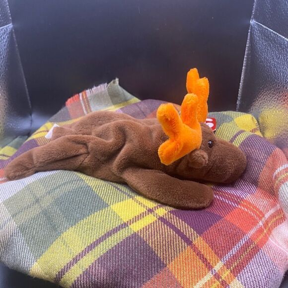 Mint condition rare/retired, part of original 9 BBs, Chocolate the Moose - Picture 2 of 11